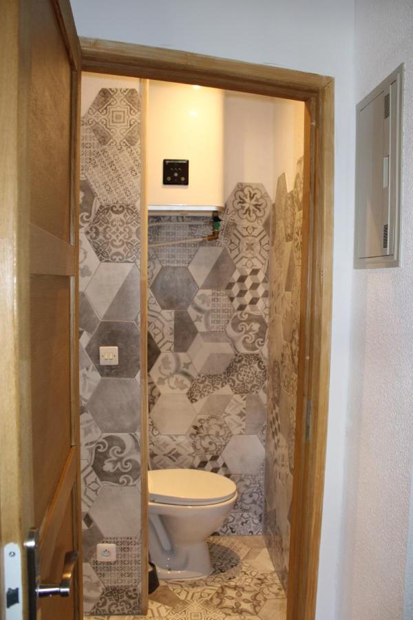 Studio Isard, Wifi Et Parking Gratuit, Navette Gratuite Au Pied De La Residence, Possibilite Forfait Menage Et Location Linge De Lit Et Toilette, A 10 Minutes A Pied Du Centre Ville Font-Romeu-Odeillo-Via Eksteriør bilde